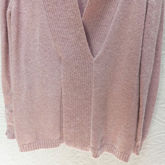 Soft Surroundings Dusty Mauve Fuzzy Knit V-Neck Sweater Sz-M (T-399) - Picture 6 of 12